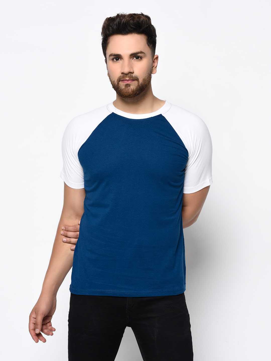 

FREQUE Men Blue White Regular fit Cotton Blend Round neck T-Shirt - Pack Of 1
