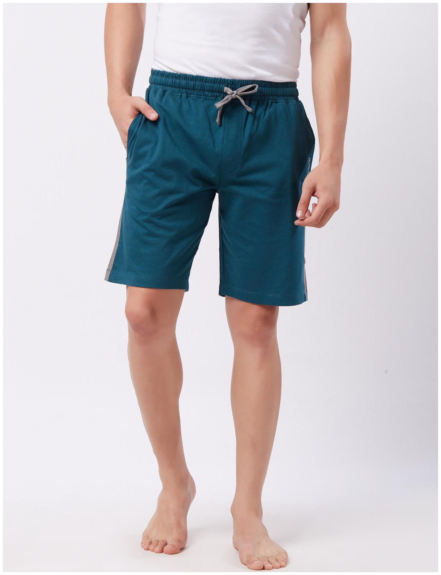 

Fruit Of The Loom Men Green Regular Fit Regular Shorts