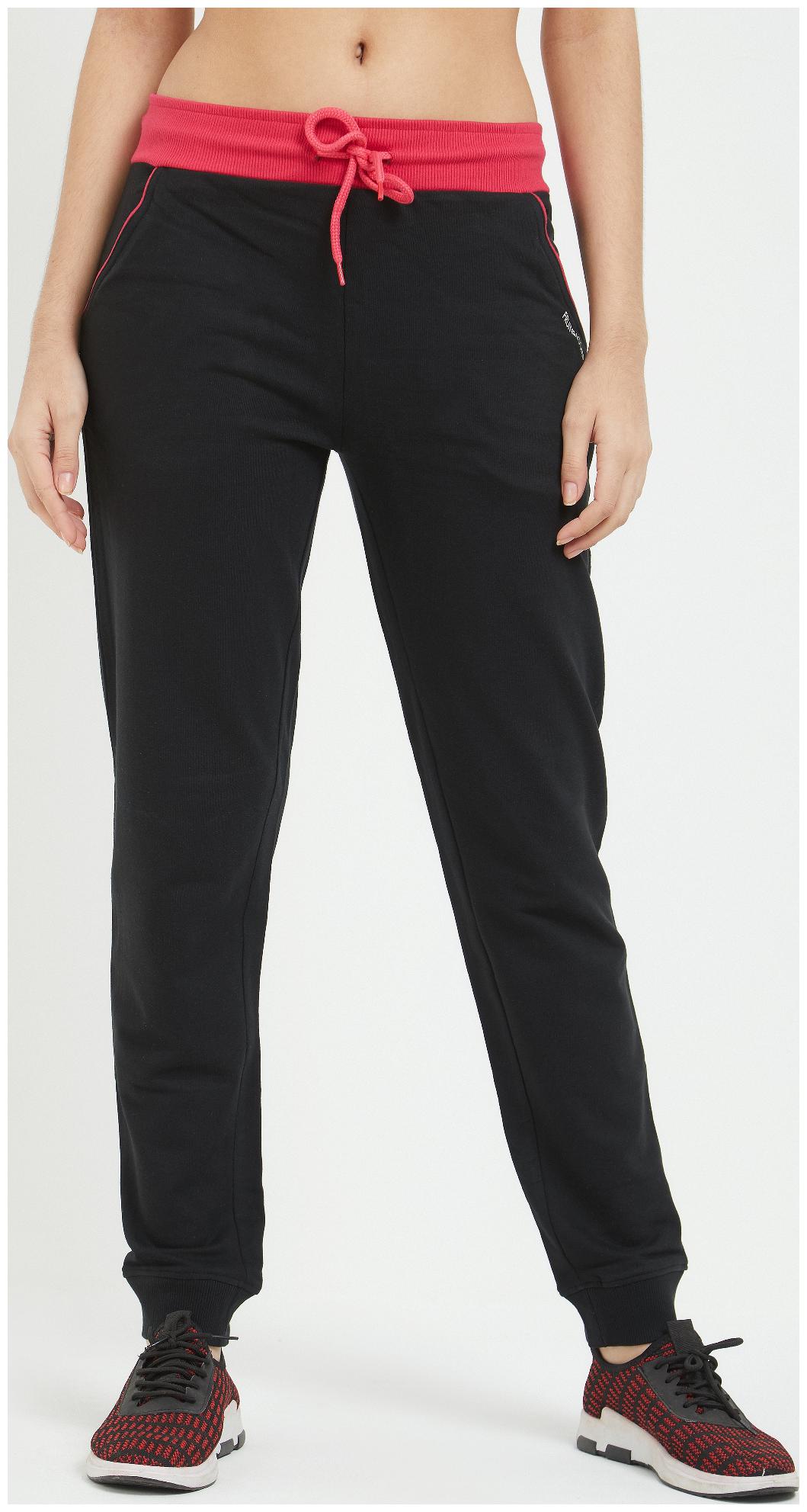 

Fruit Of The Loom Women Black Regular fit Regular pants