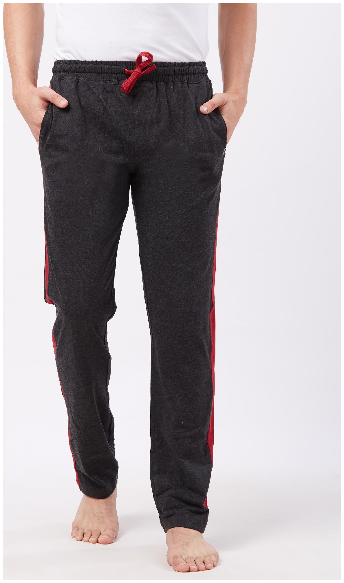 

Fruit Of The Loom Men Grey Solid Regular fit Regular trousers