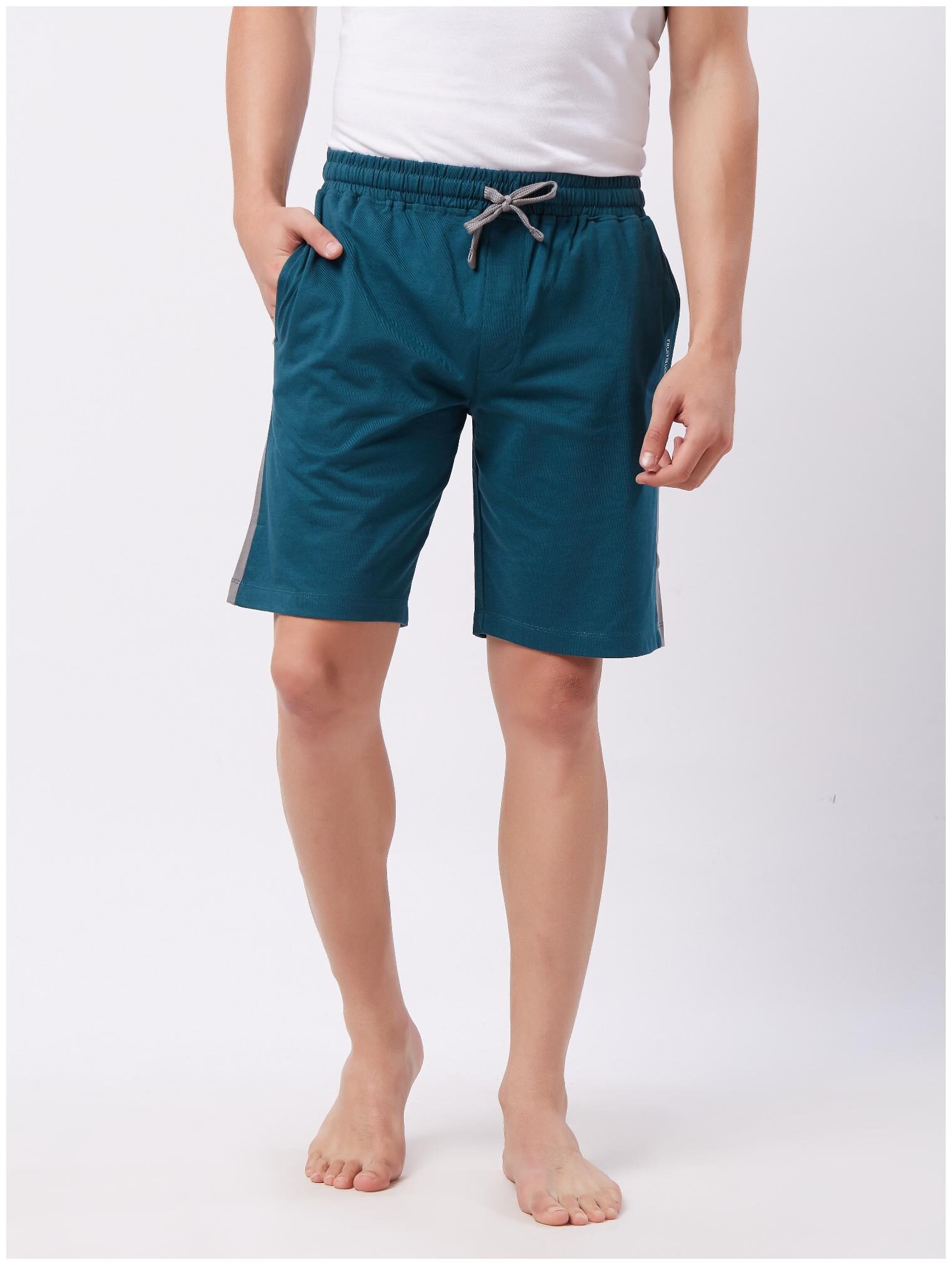 

Fruit Of The Loom Blended Men Solid Regular Shorts Green