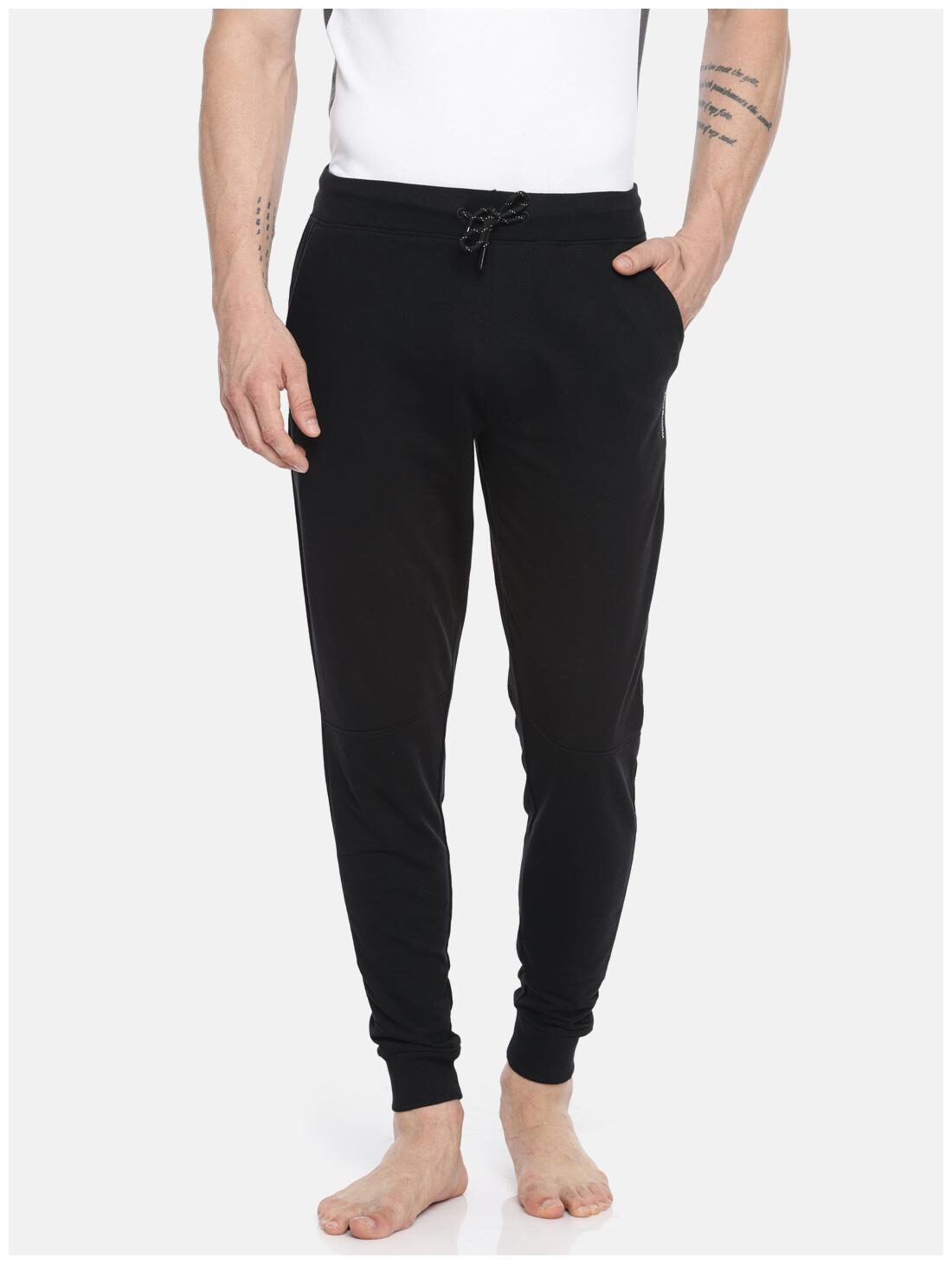 

Fruit Of The Loom Men Black Solid Slim fit Joggers