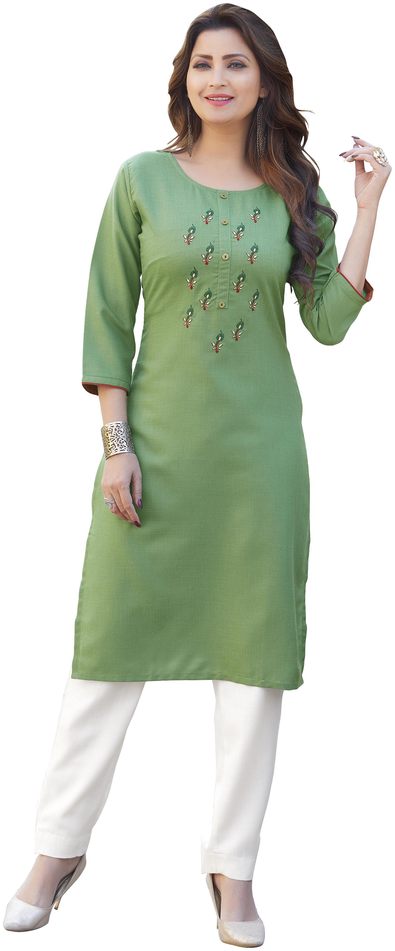 

FUMVEL Women Green Embroidered Regular Kurti