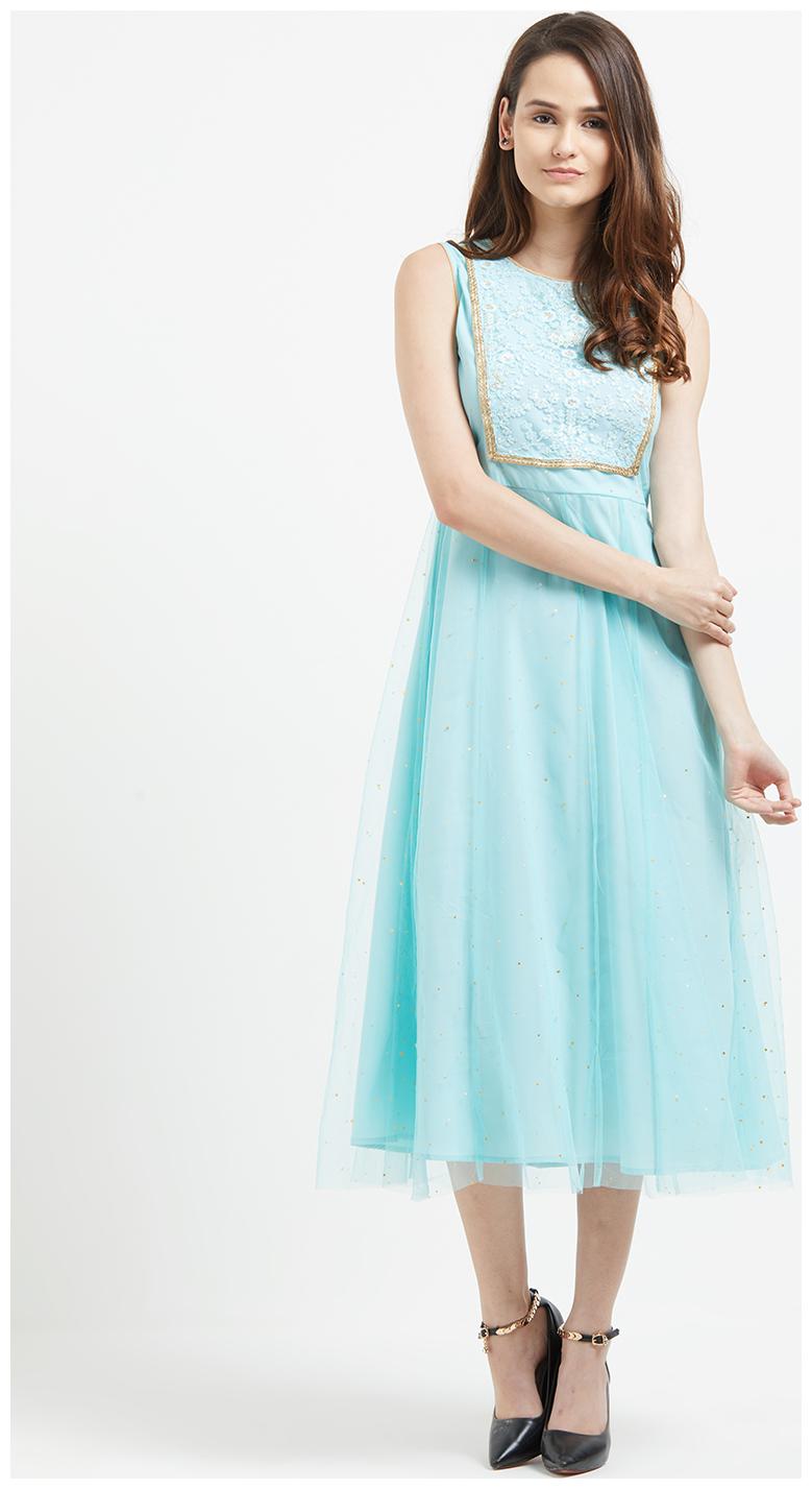 

Fusion Beats Blue Solid Fit flare dress
