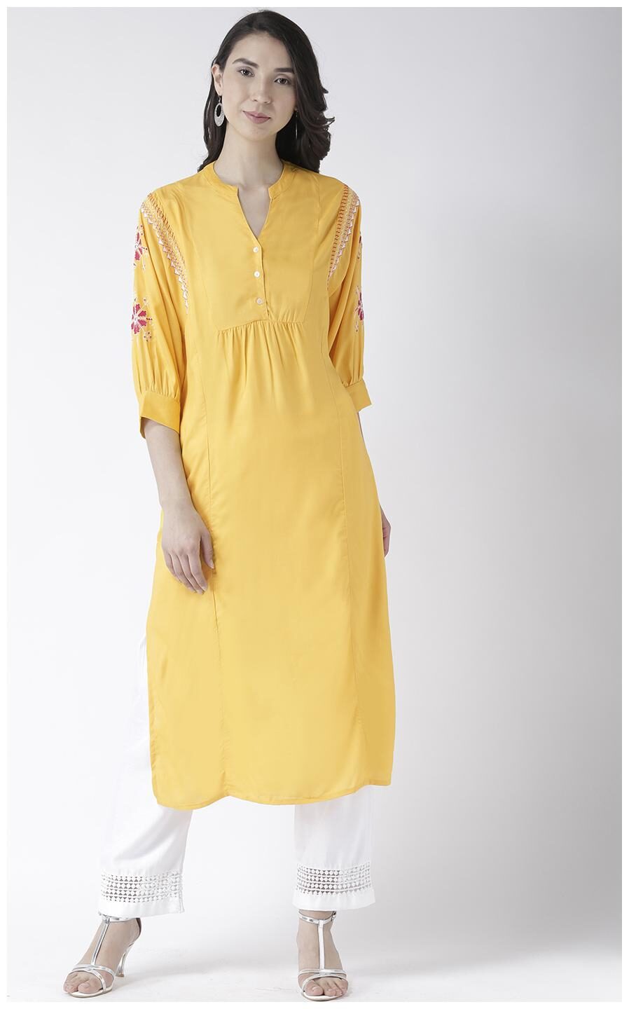 

Fusion Beats Women Yellow Solid Regular Kurta