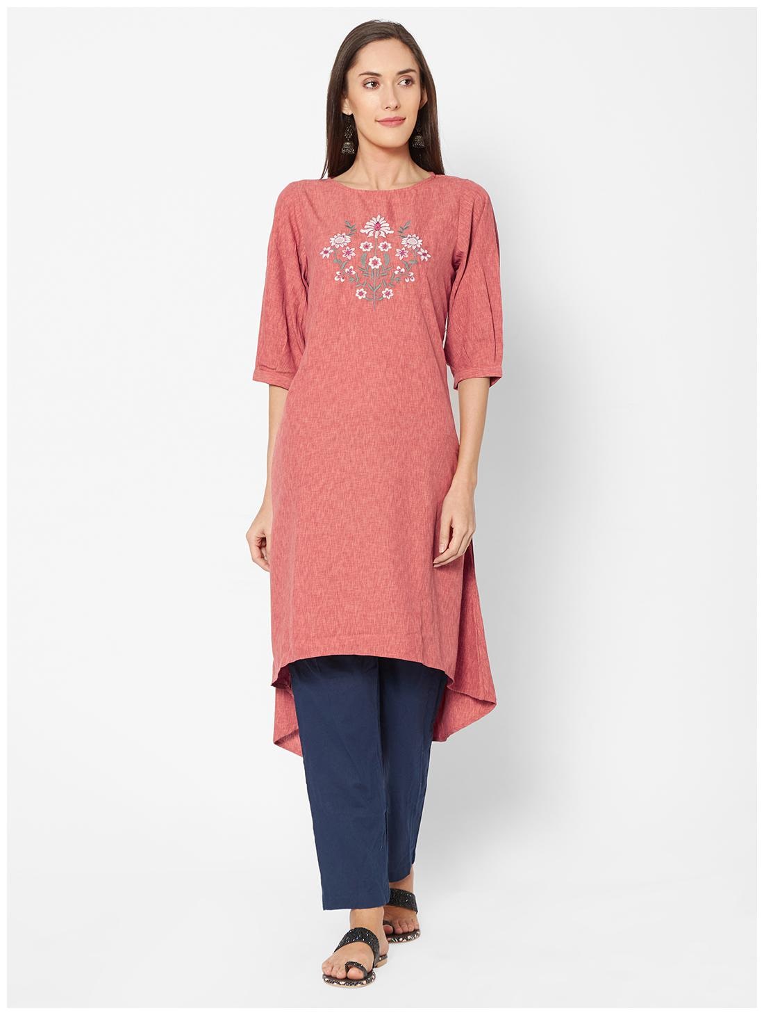 

Fusion Beats Women Pink Embroidered Regular Kurti