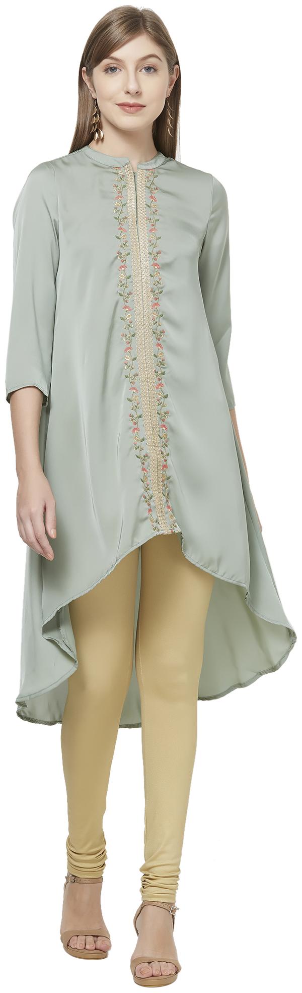 

Fusion Beats Women Green Embroidered Straight Kurta