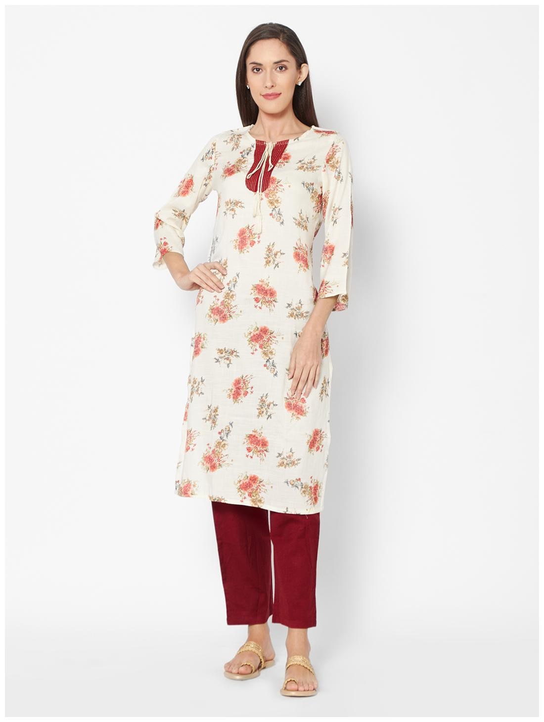 

Fusion Beats Women White Floral Regular Kurti