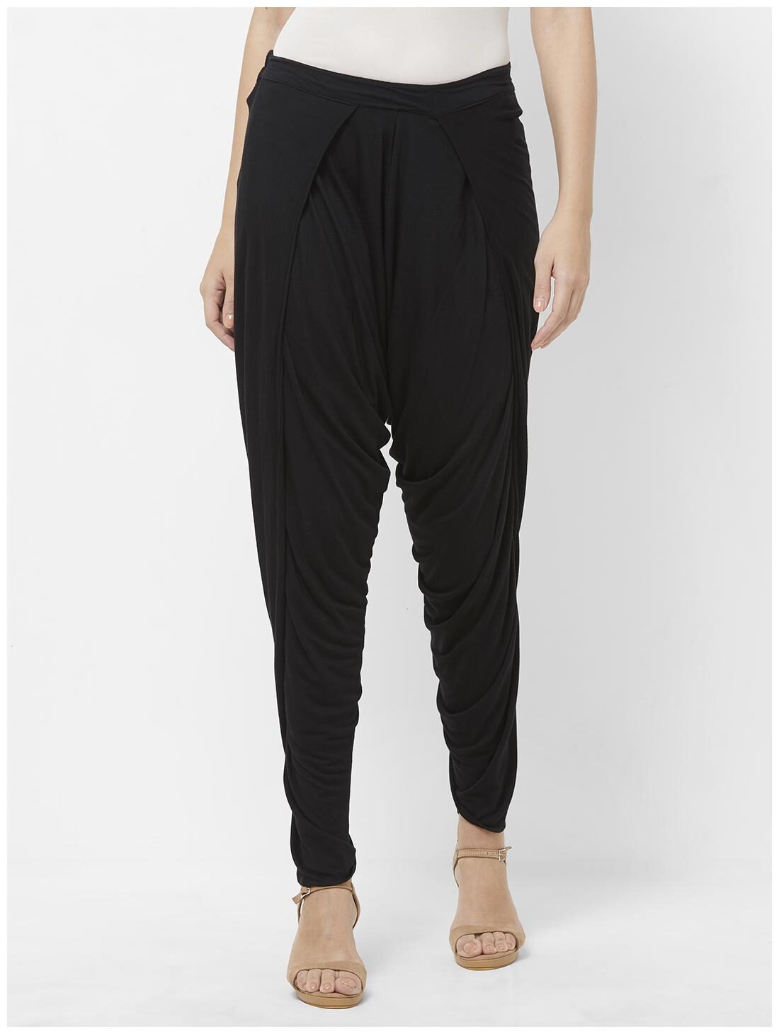

Fusion Beats Women Black Regular fit Regular pants