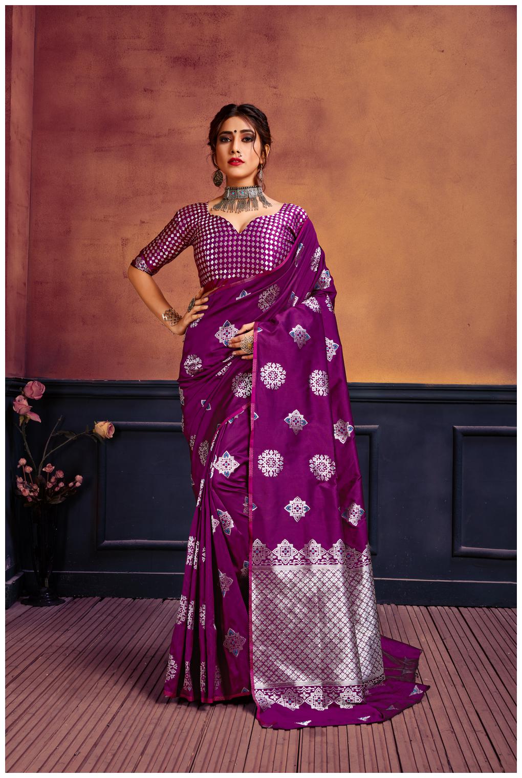 

GENIUS CREATION Women Silk Woven Wine Designer Saree With Blouse