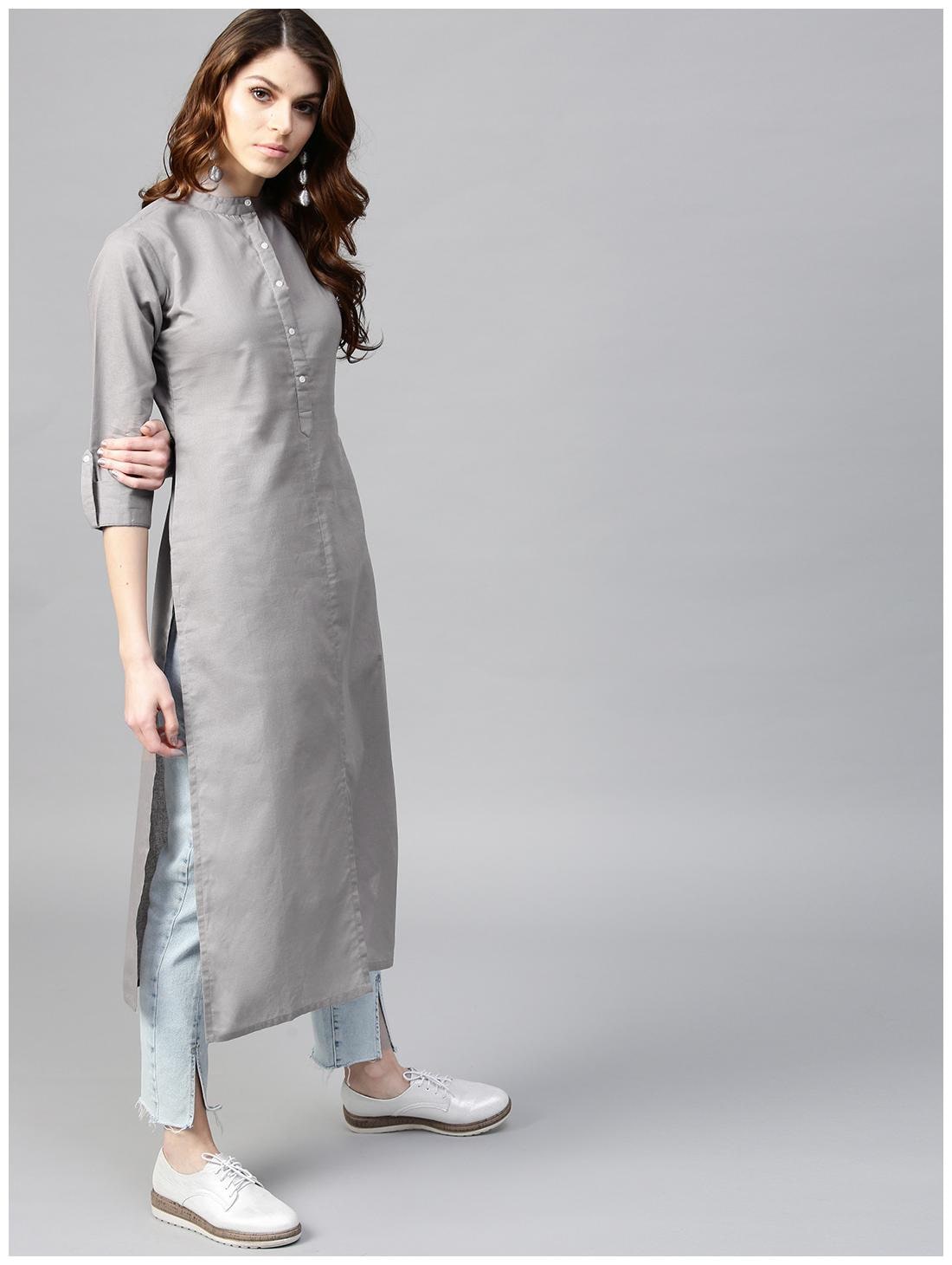 

GERUA Women Grey Solid Straight Kurta