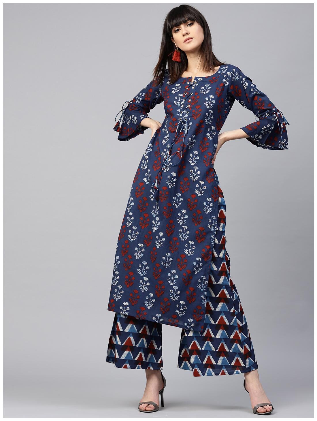

GERUA Women Blue Floral Straight Kurta With Palazzo