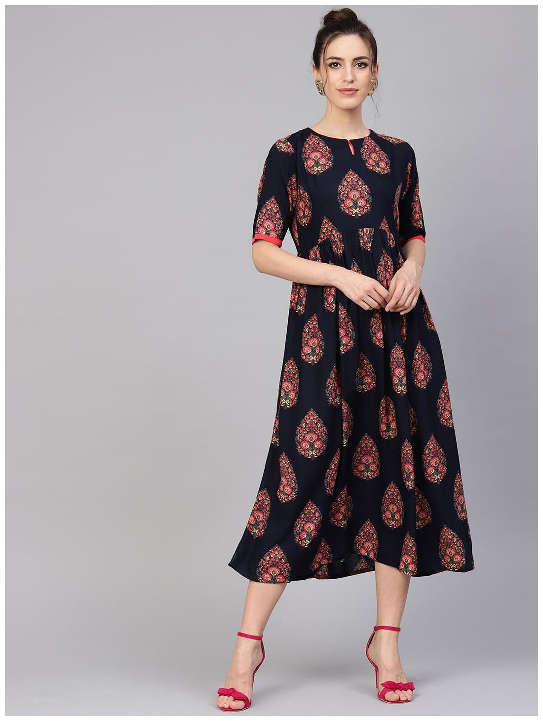 

GERUA Women Blue Floral Anarkali Kurta