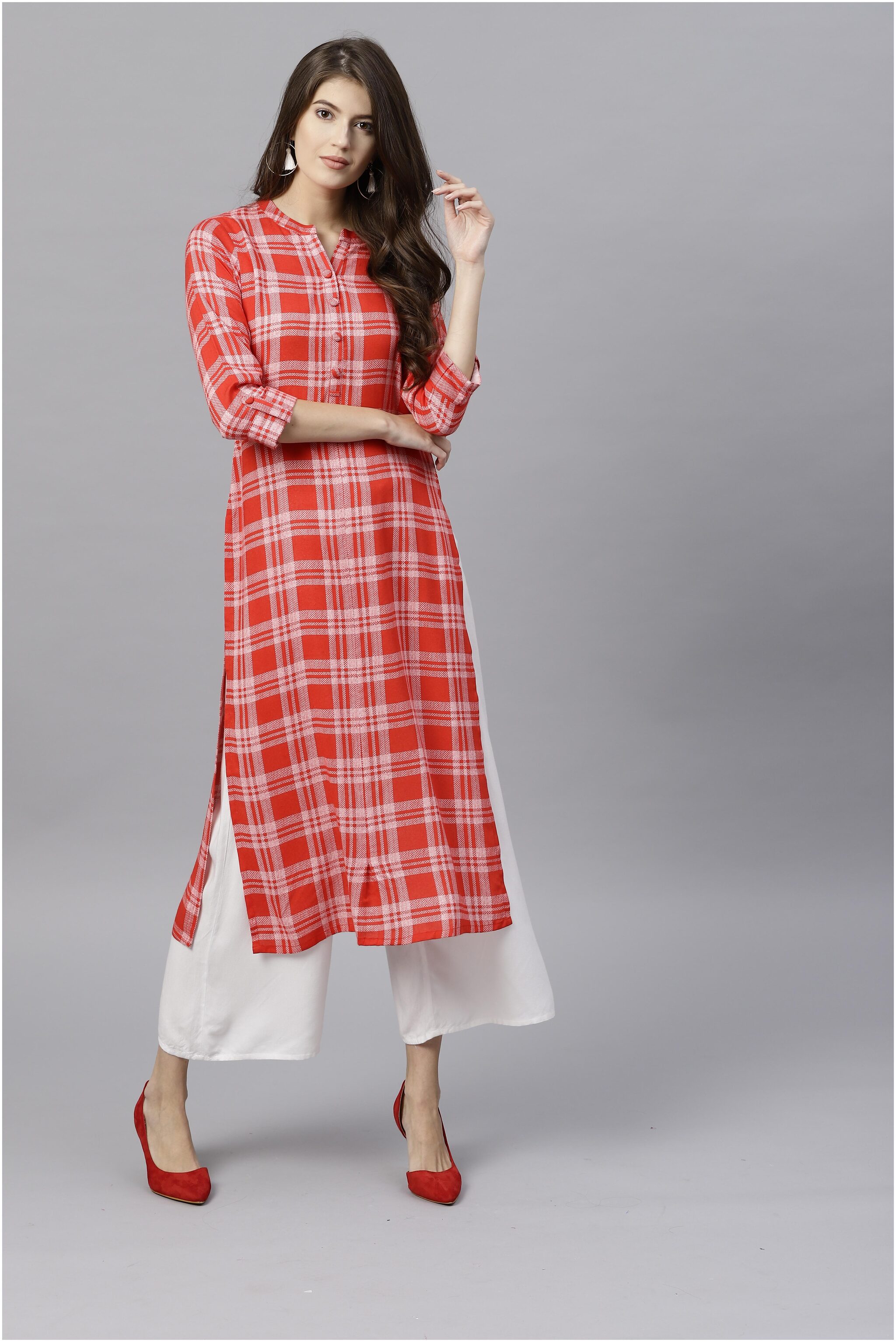 

GERUA Women Red Checkered Straight Kurta