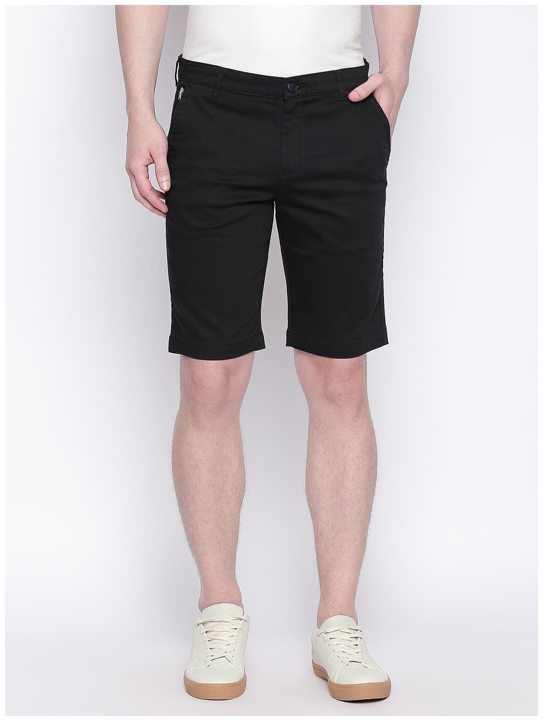 

Giordano Men Black Slim Fit Chinos Shorts