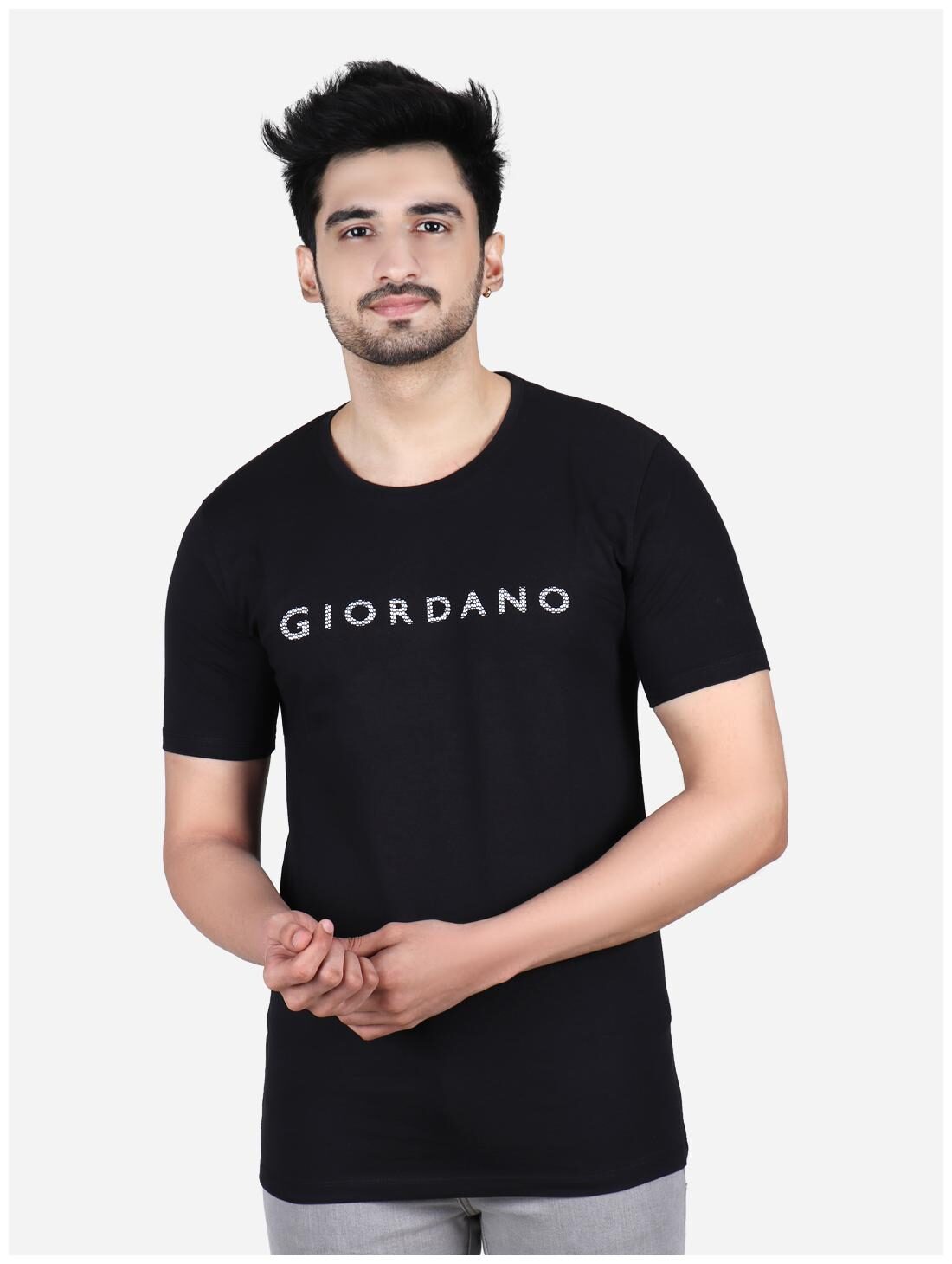 

Giordano Men Black Slim fit Cotton Round neck T-Shirt - Pack Of 1