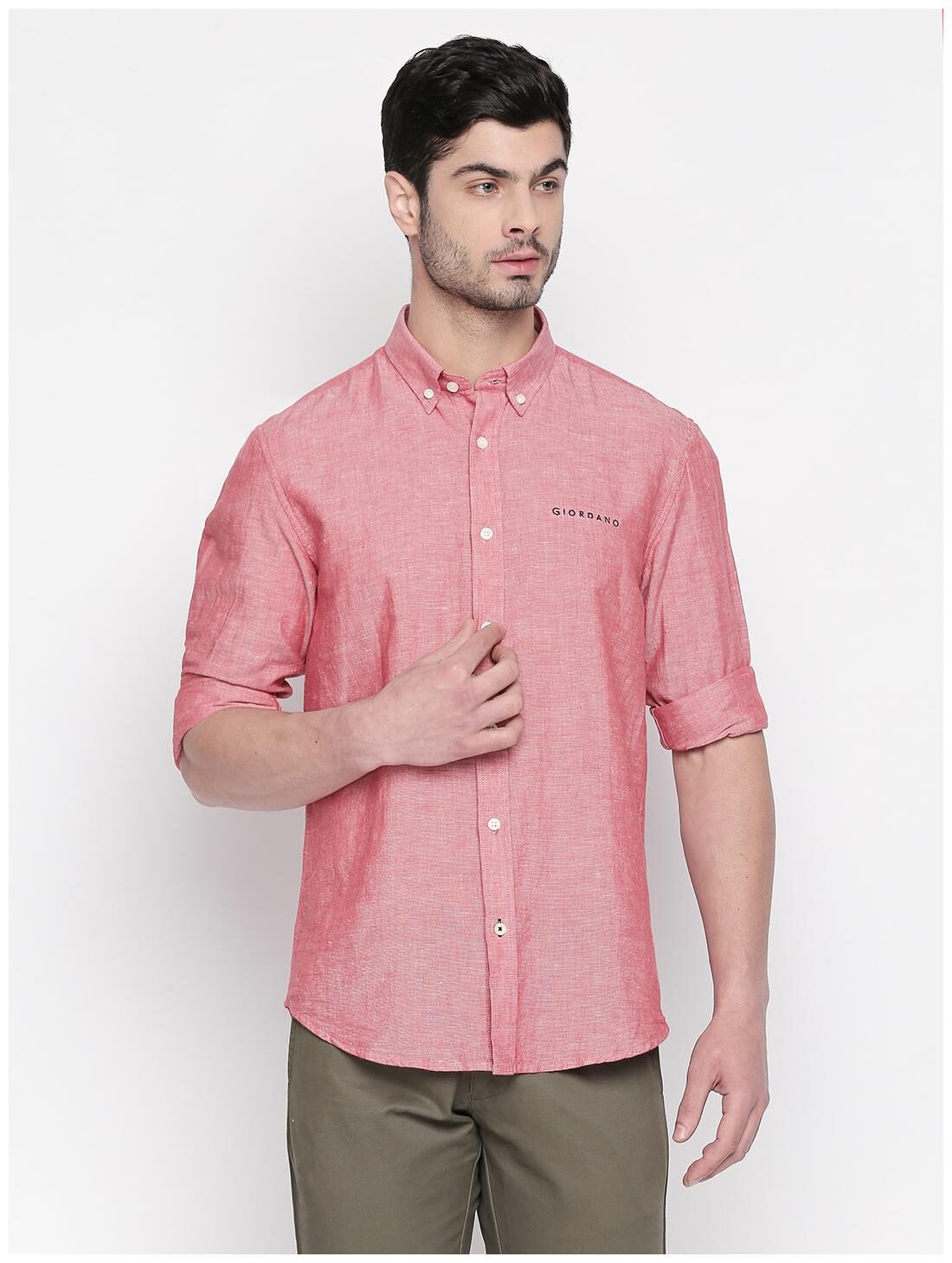 

Giordano Men Red Solid Regular Fit Casual Shirt