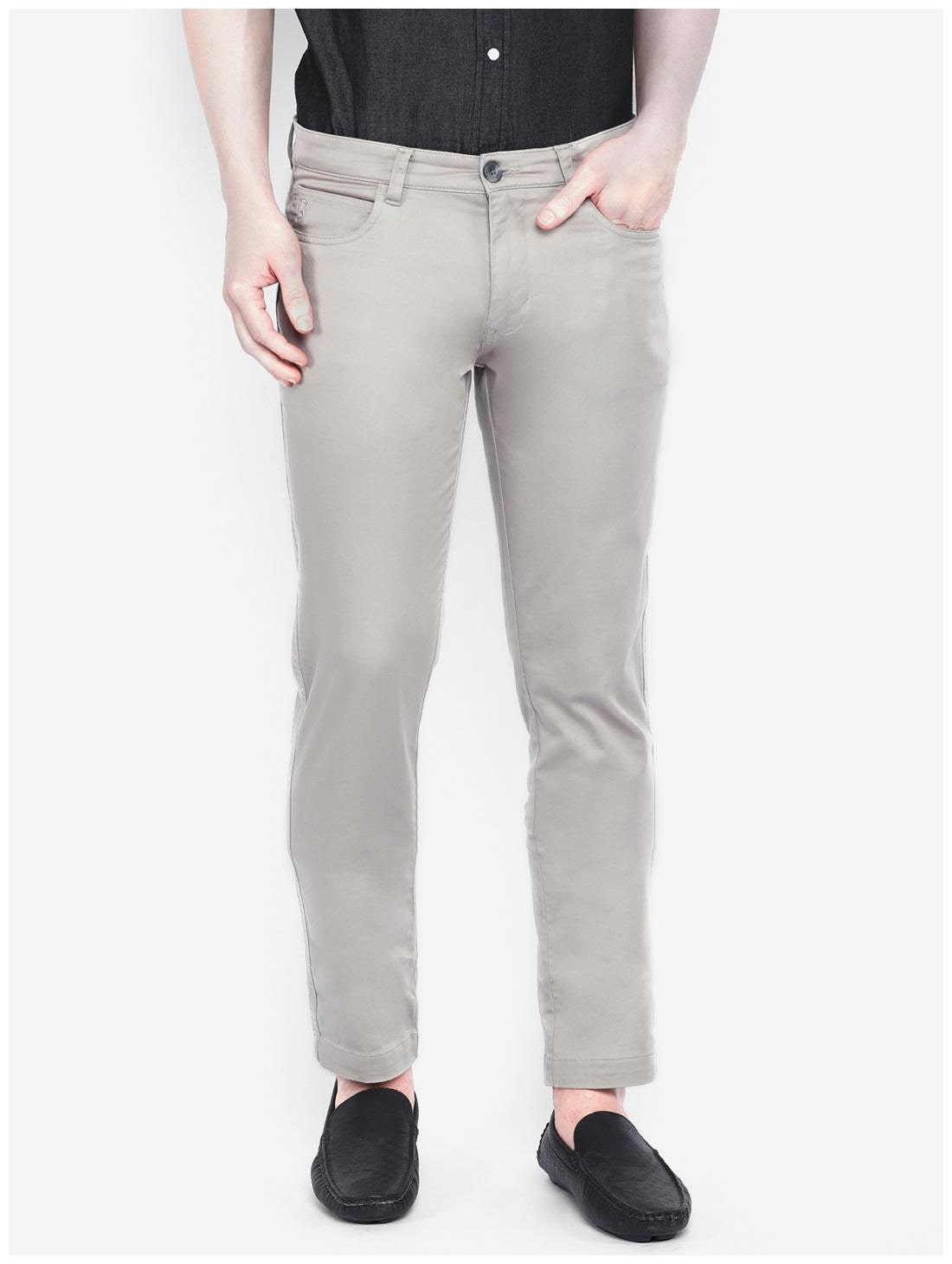 

Giordano Men Grey Solid Slim fit Wrinkle free Chinos