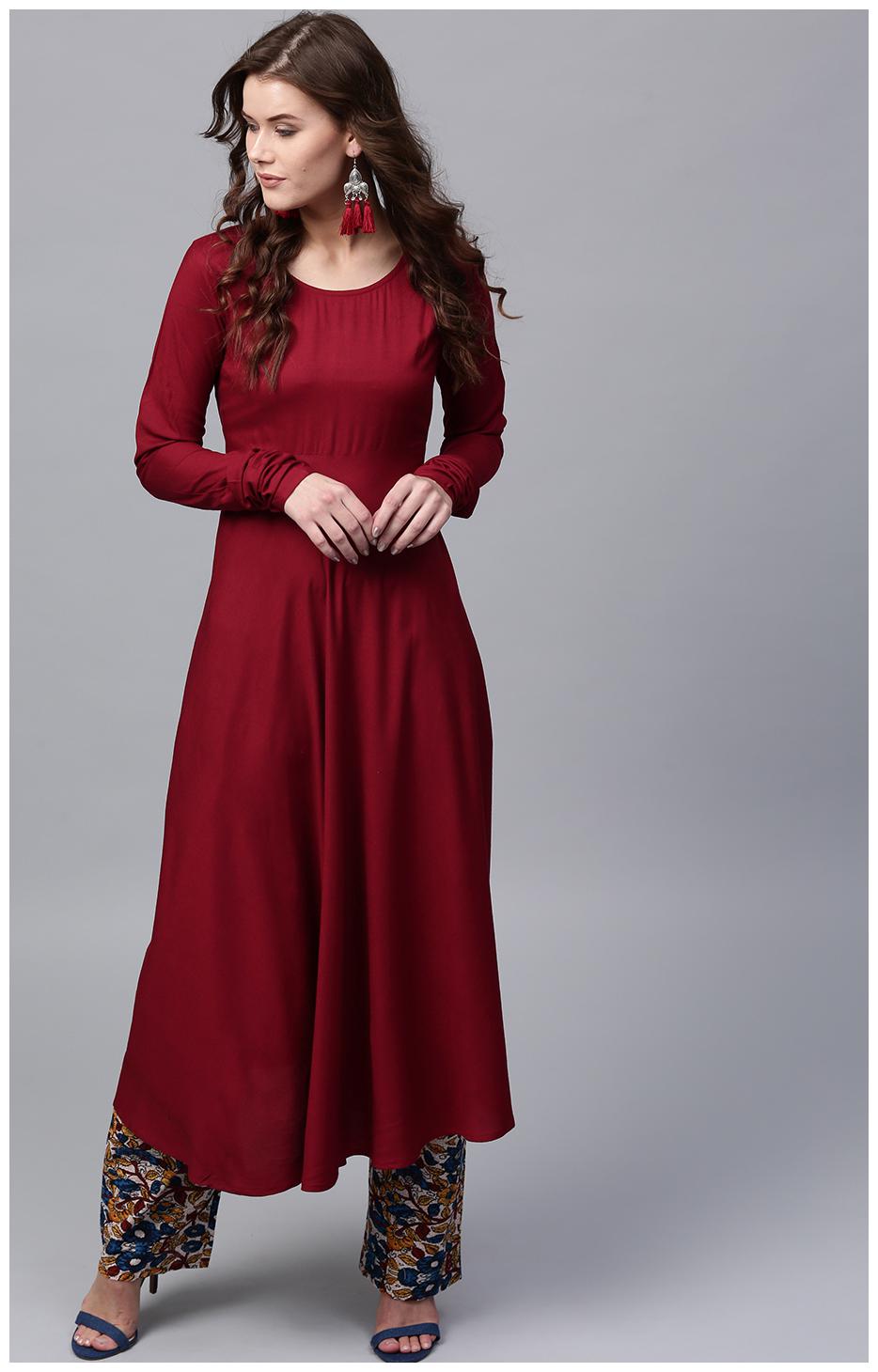 

Glampunch Women Maroon Solid Straight Kurta
