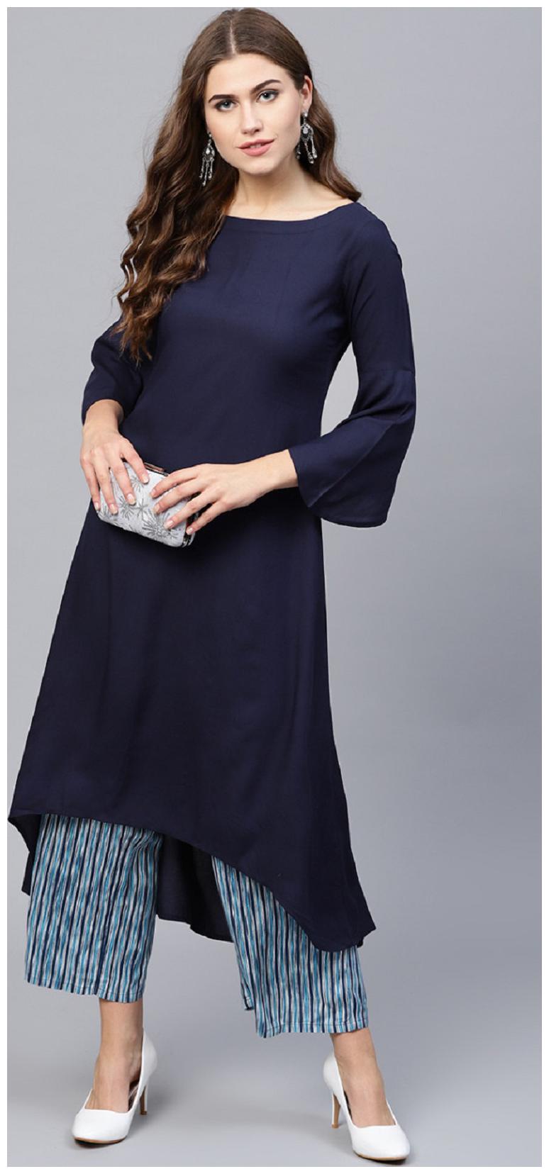

Glampunch Women Navy Blue Solid Crepe Elegant Kurti