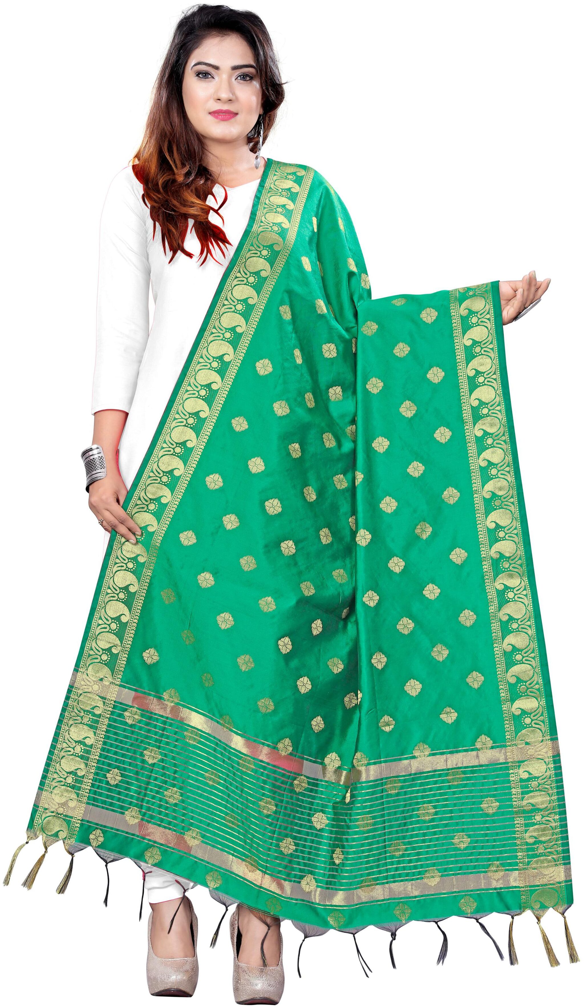 

Glamrack Free Size Banarasi Green Dupatta