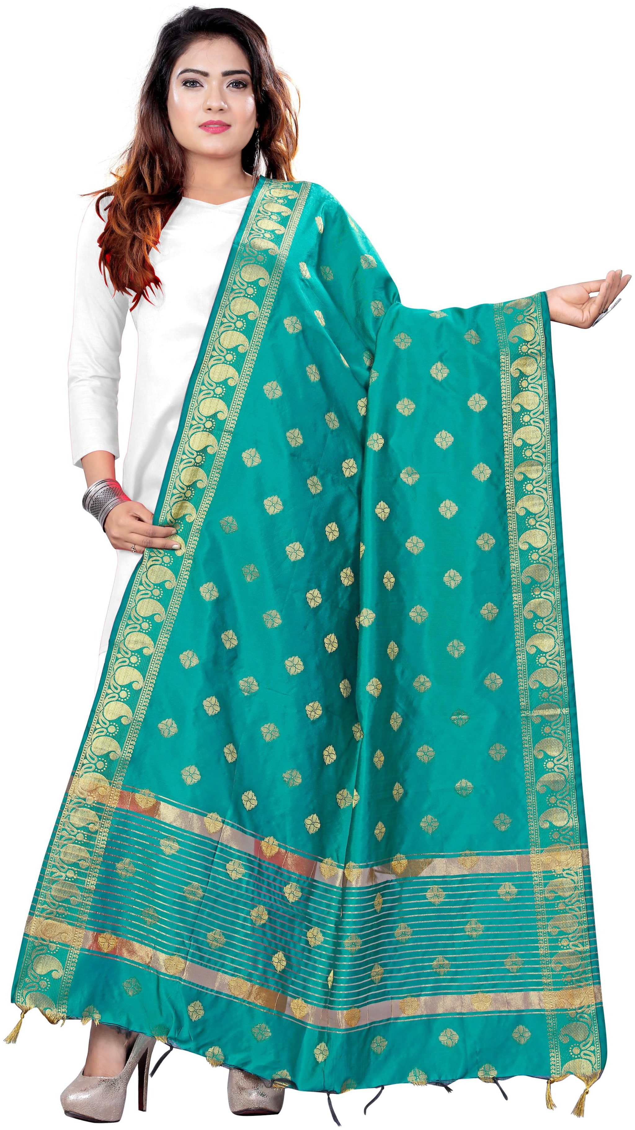 

Glamrack Free Size Banarasi Green Dupatta