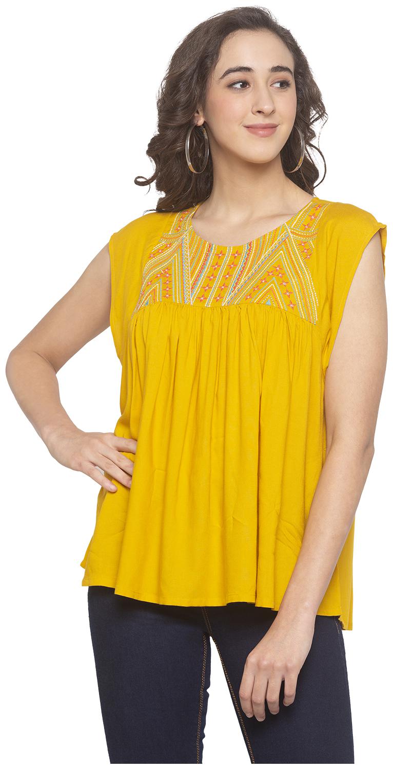 

Globus Women Embroidered Regular top - Yellow