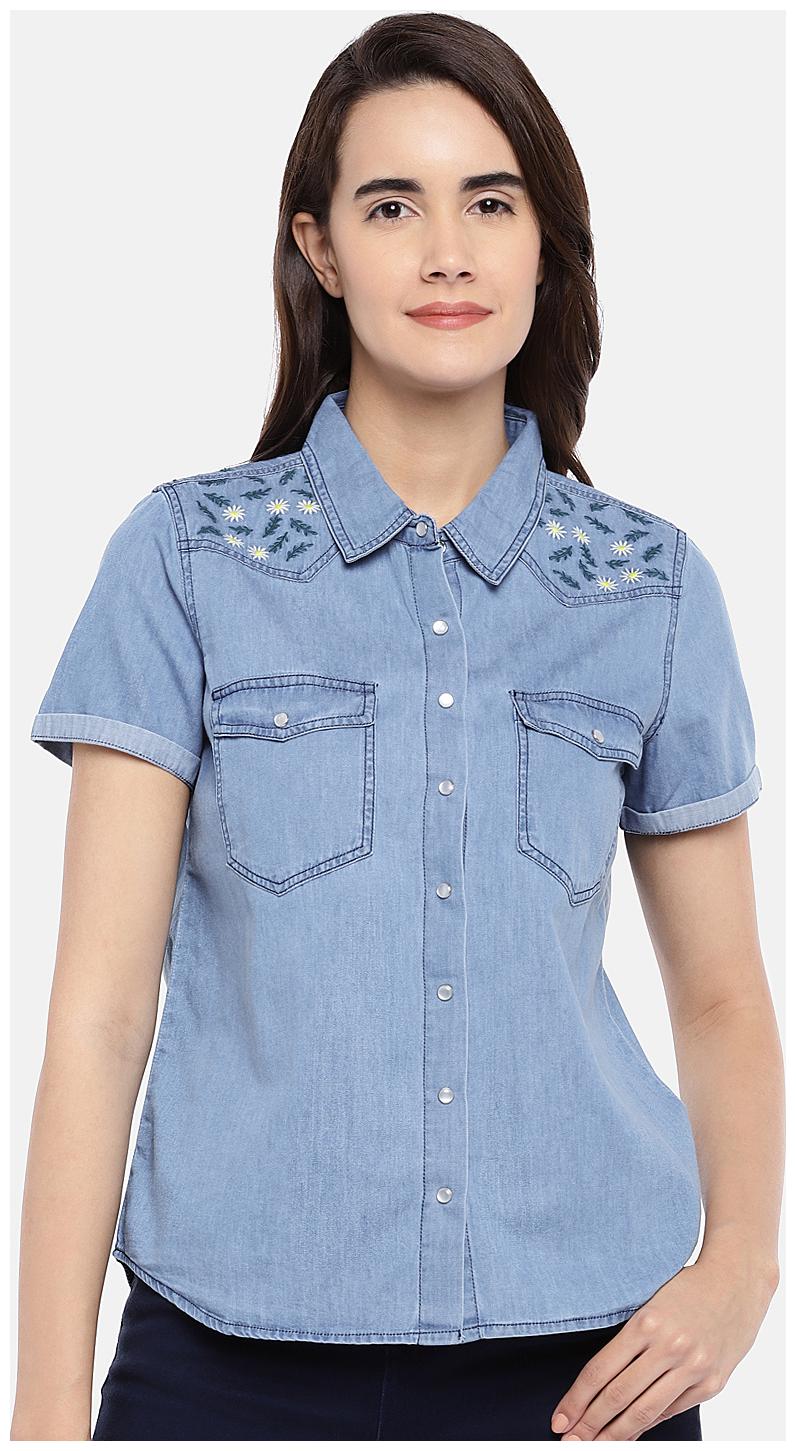 

Globus Women Blue Solid Regular Fit Shirt