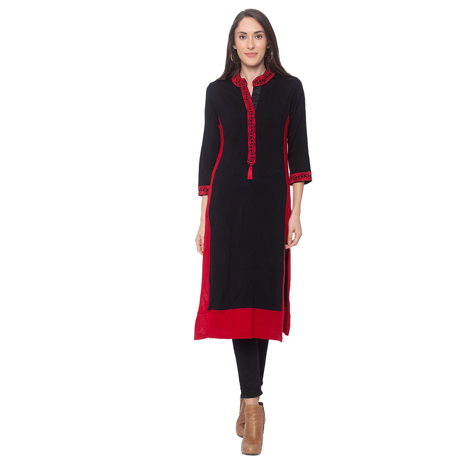 

Globus Women Black Solid Straight Kurta