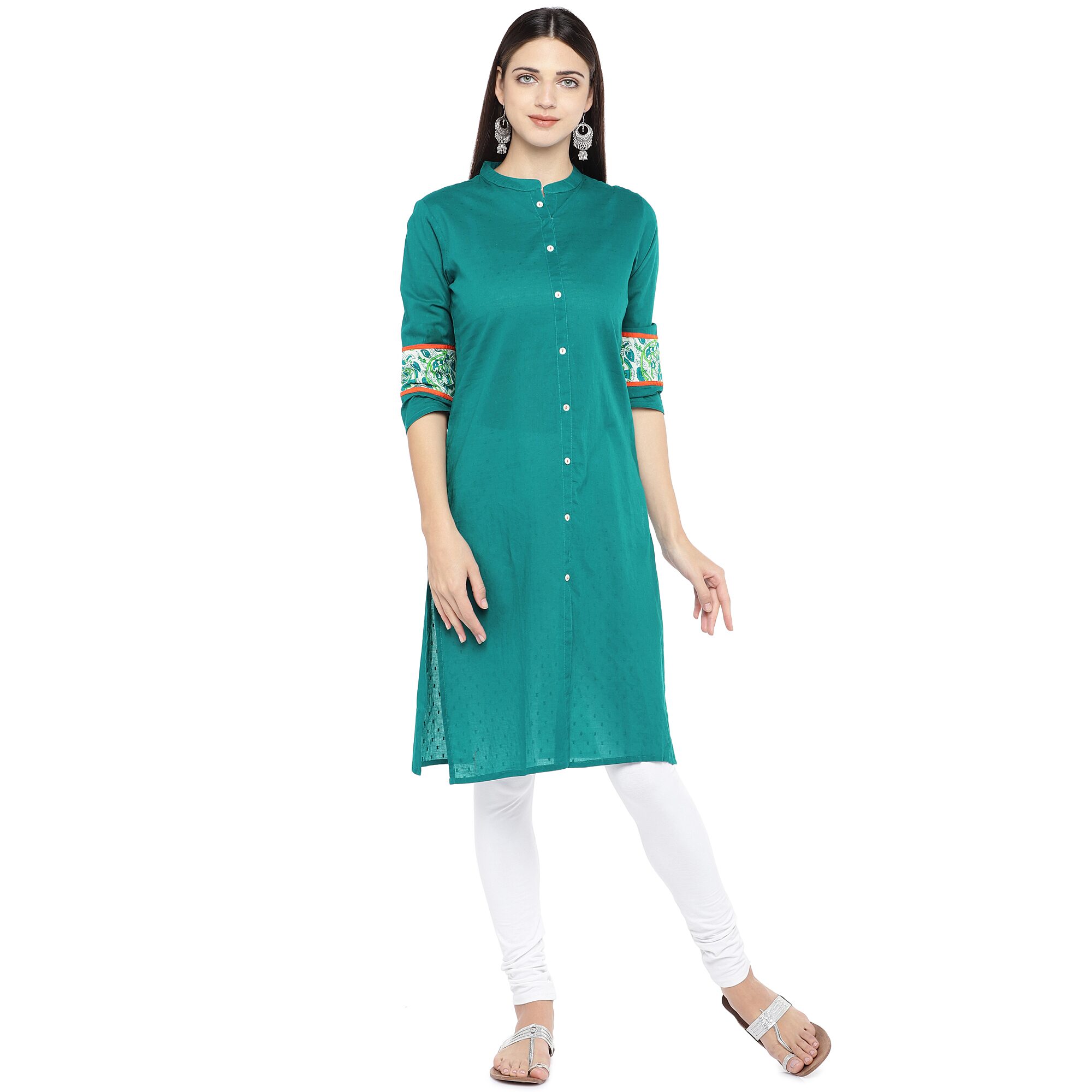 

Globus Women Green Solid Pleated Kurta