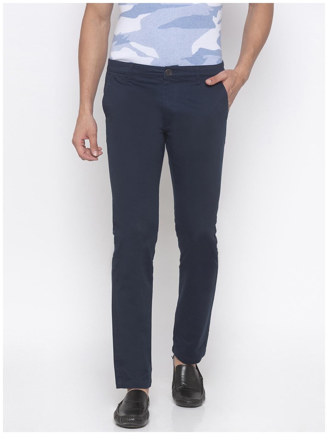 

Globus Men Navy blue Solid Slim fit Regular trousers