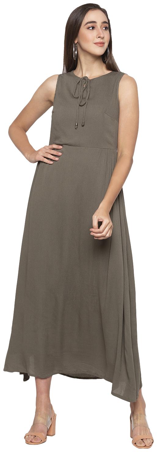

Globus Green Solid Maxi dress