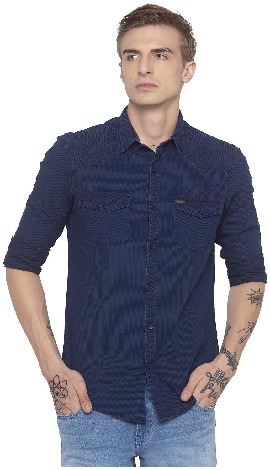 

Globus Men Blue Solid Regular Fit Casual Shirt