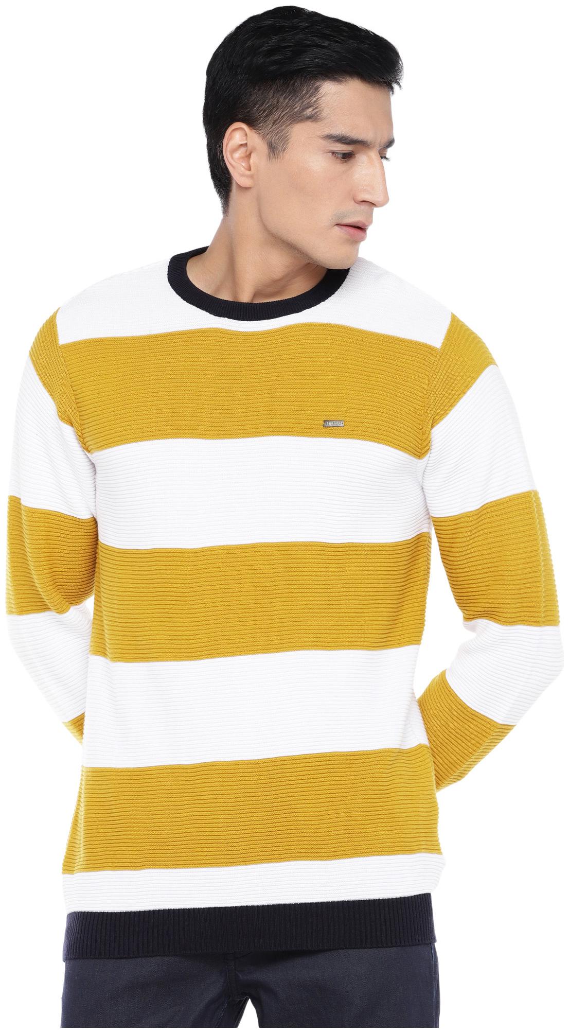 

Globus Men Yellow White Round neck Pullover