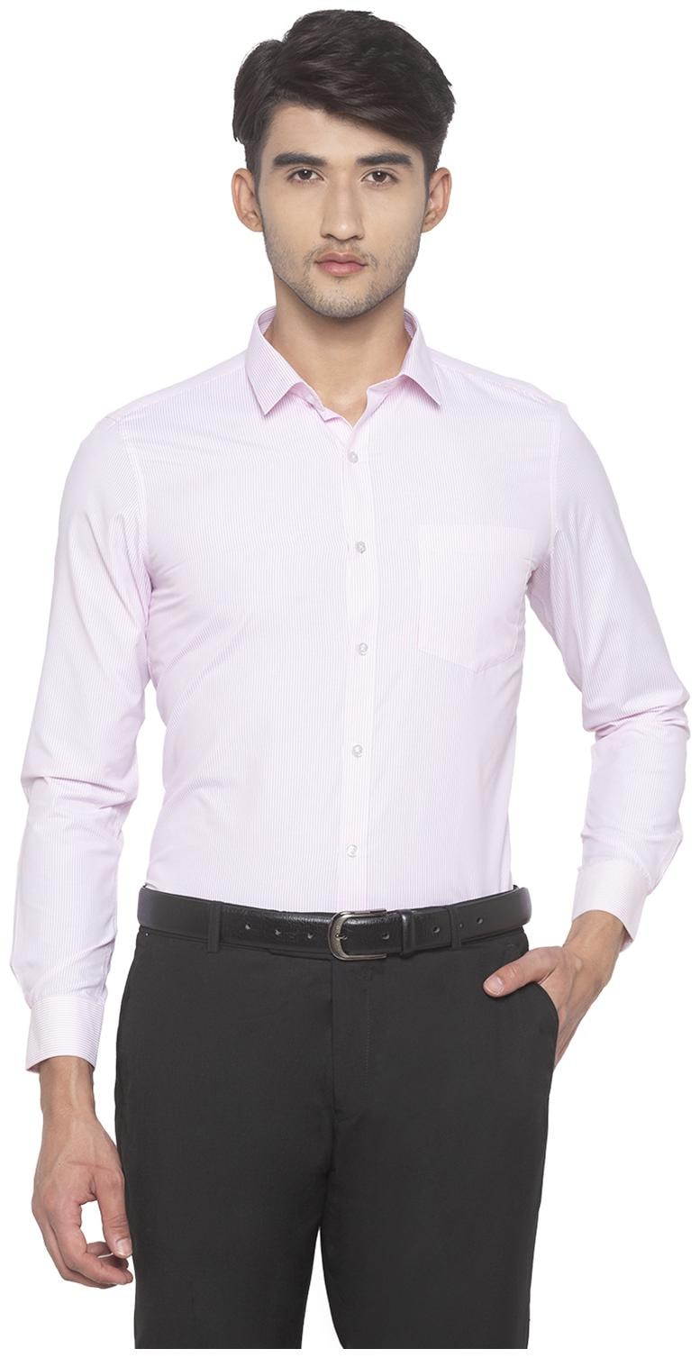 

Globus Men Regular fit Formal Shirt - Pink