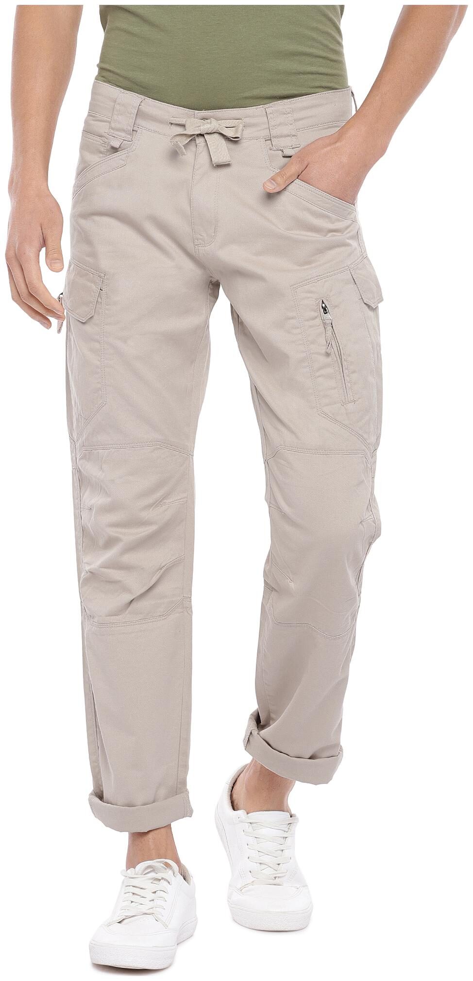 

Globus Men Beige Solid Slim fit Cargos