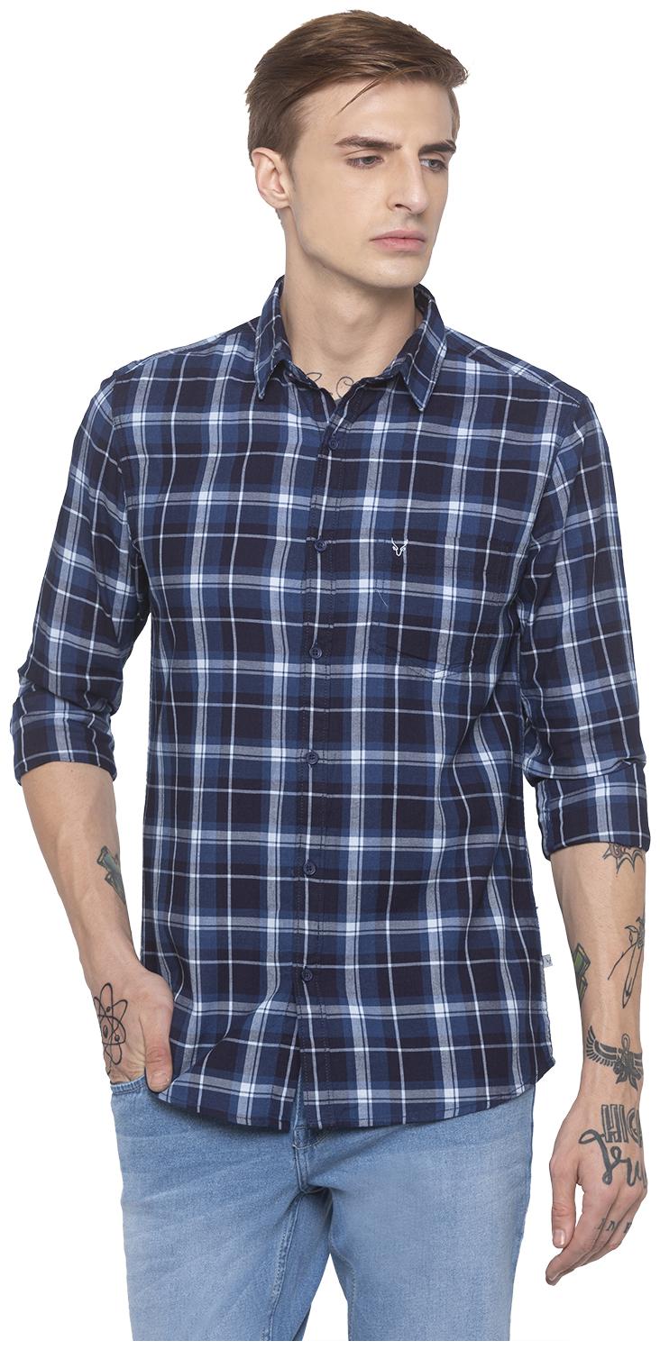 

Globus Men Blue Checked Regular Fit Casual Shirt