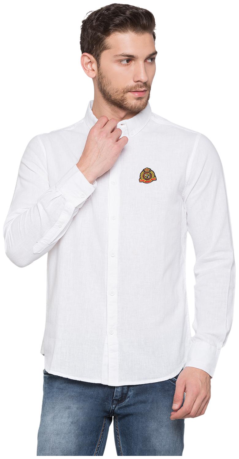 

Globus Men White Solid Regular Fit Casual Shirt