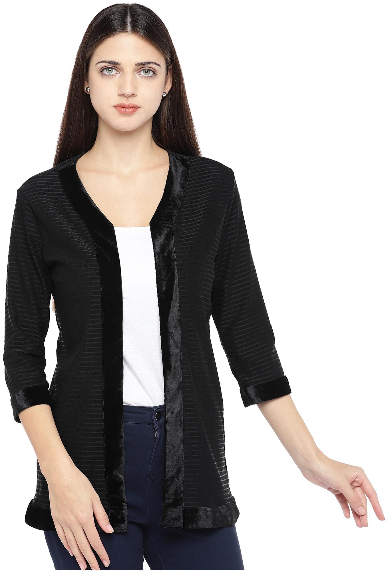 

Globus Women Shrug - Black