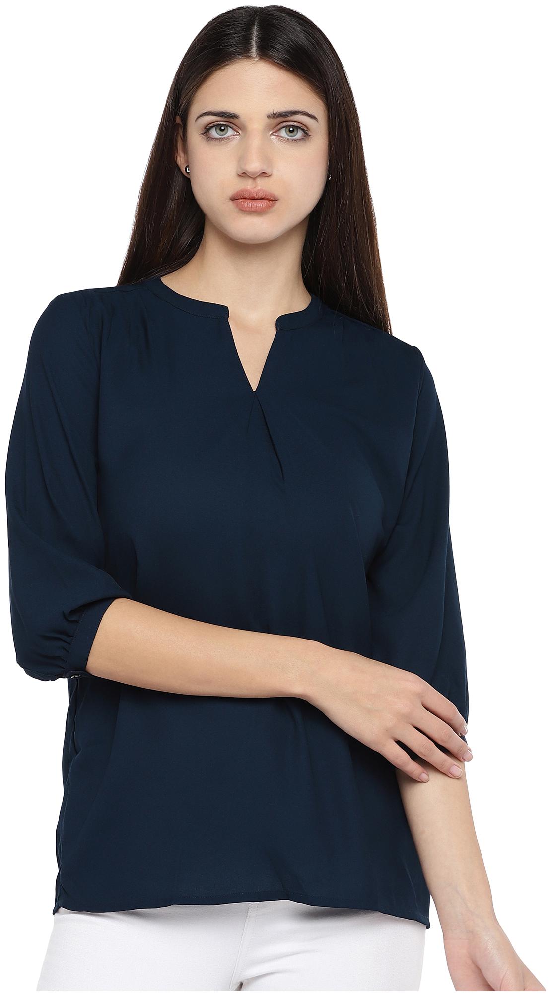 

Globus Women Solid Regular top - Blue