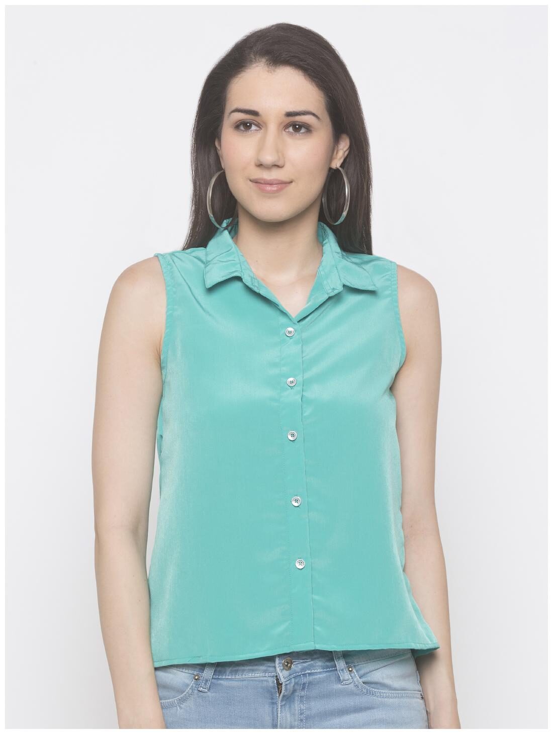 

Globus Women Green Solid Regular Fit Shirt