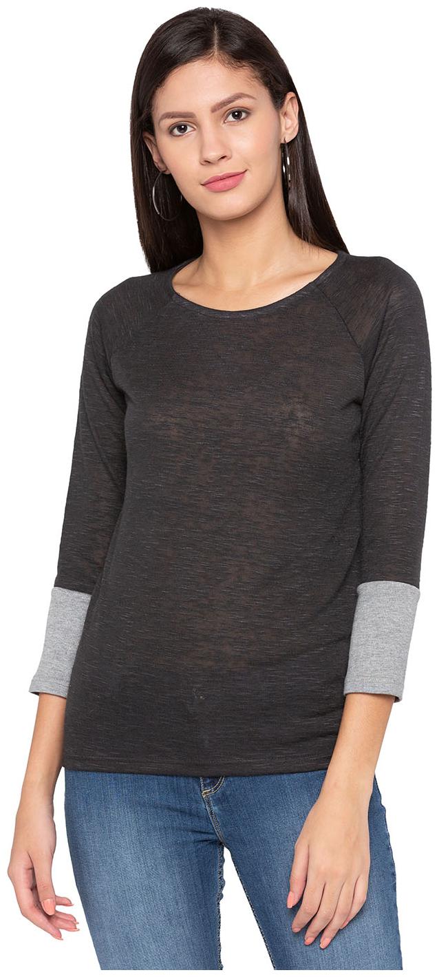 

Globus Women Solid Regular top - Black