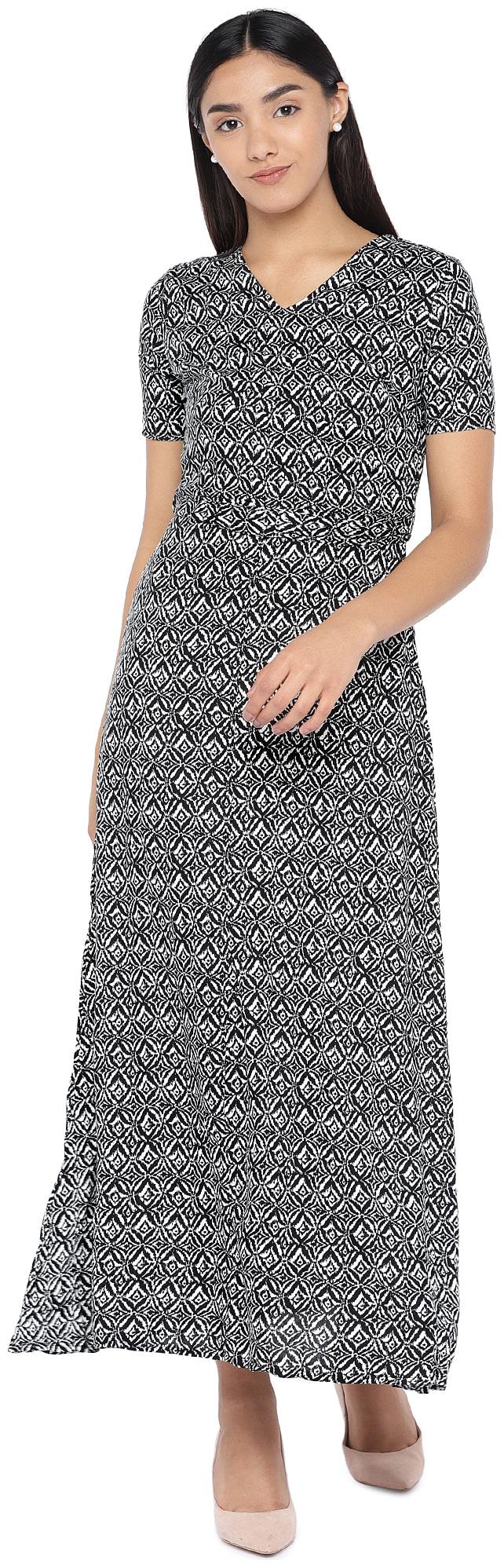 

Globus Black Printed Maxi dress
