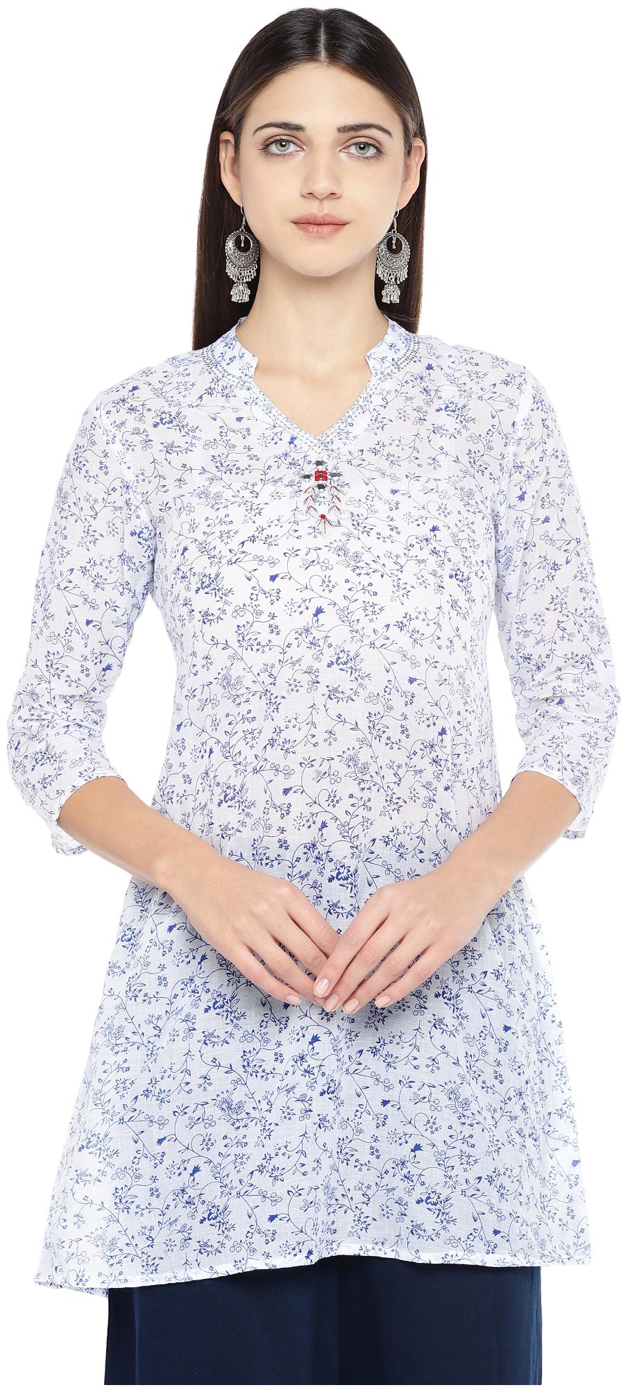

Globus Women Blue White Floral Straight Kurti