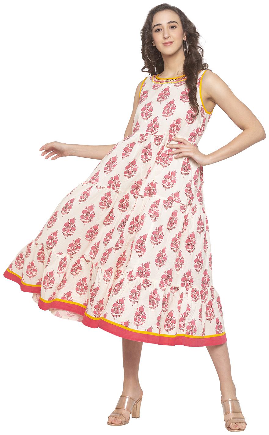 

Globus White Printed Flared dress