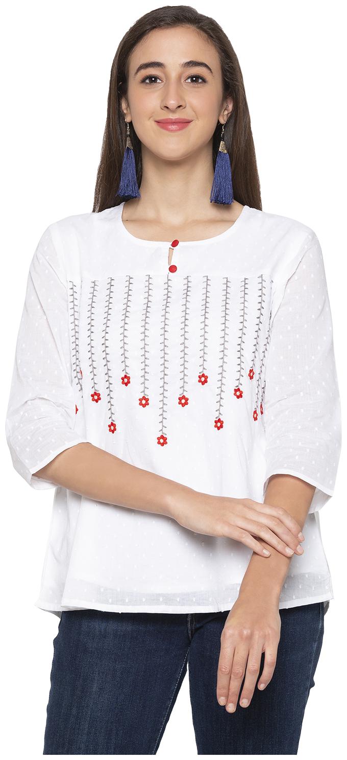 

Globus Women Printed Regular top - White