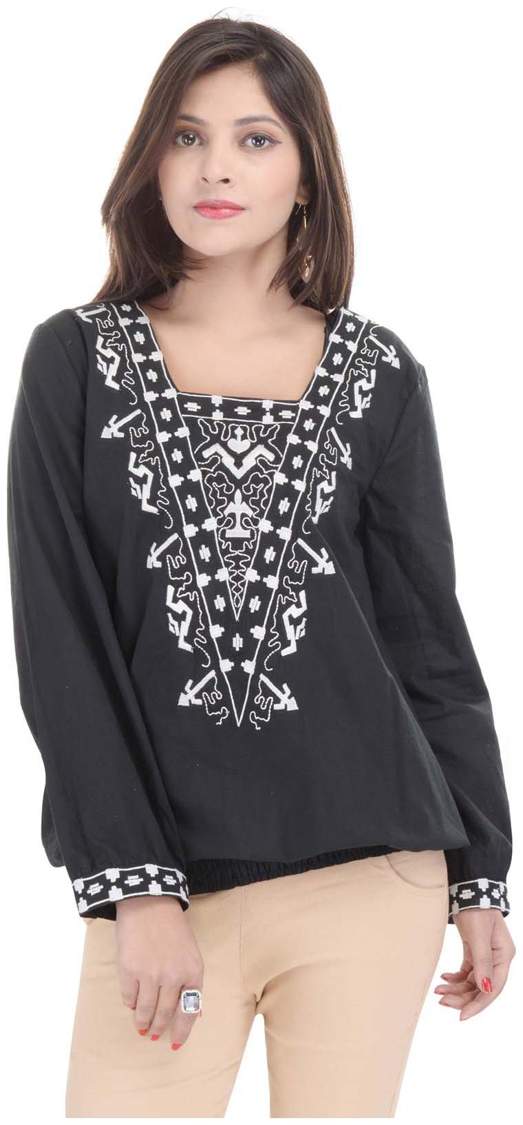 

Goodwill Women Solid Regular top - Black