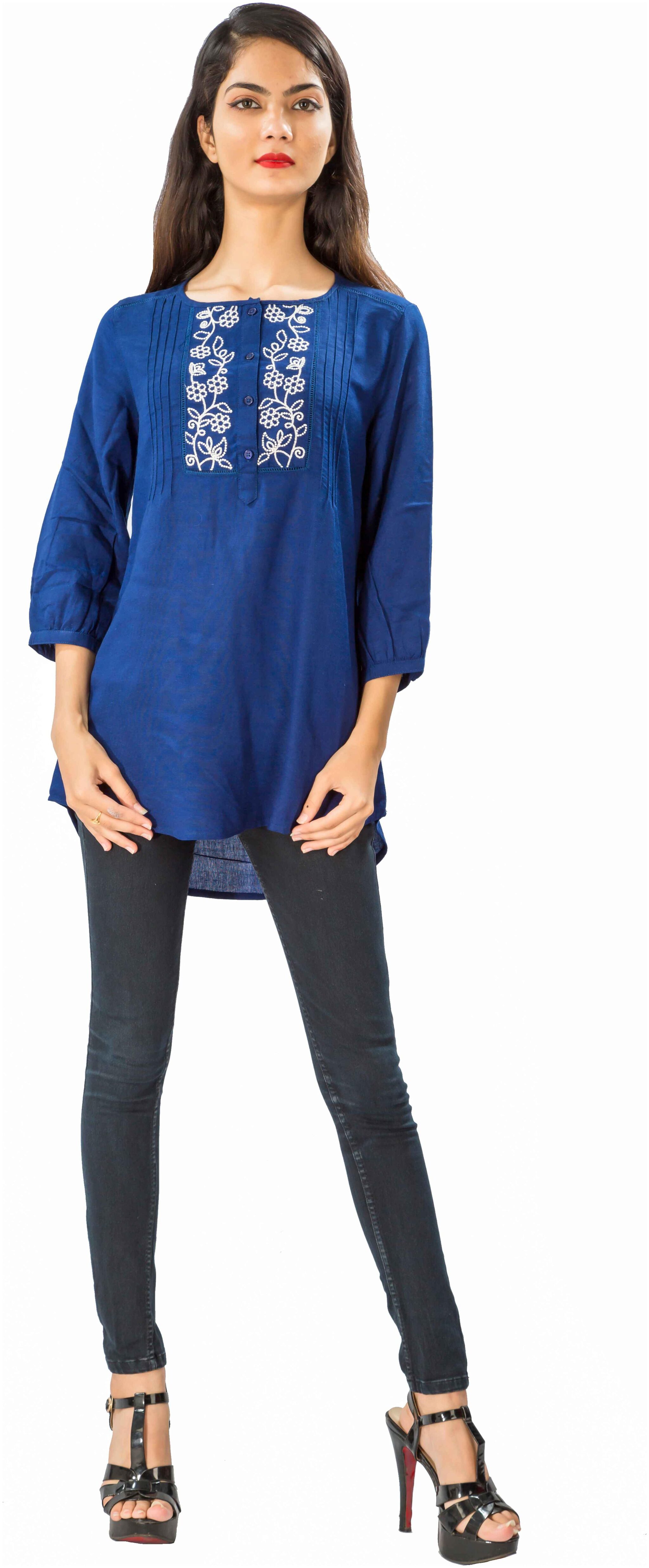 

Goodwill Women Embroidered Regular top - Blue