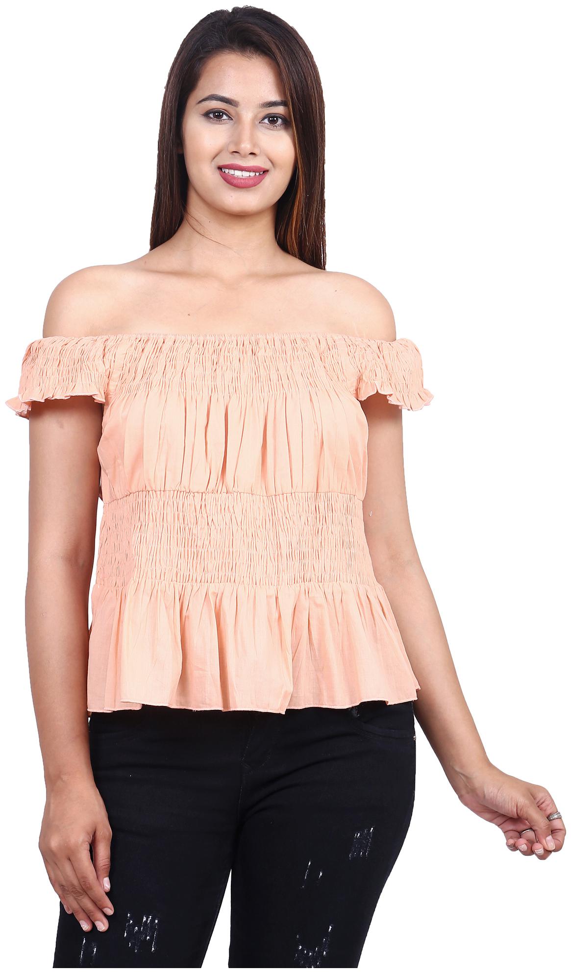 

Goodwill Women Solid Fusion top - Peach