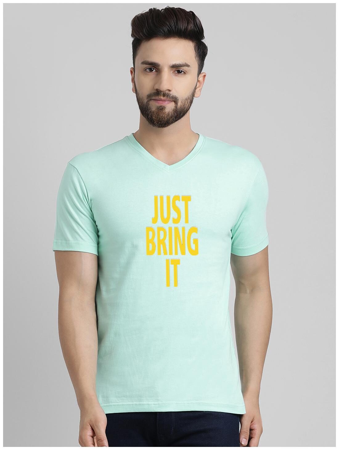 

GRACIT Men Green Regular fit Cotton V neck T-Shirt - Pack Of 1